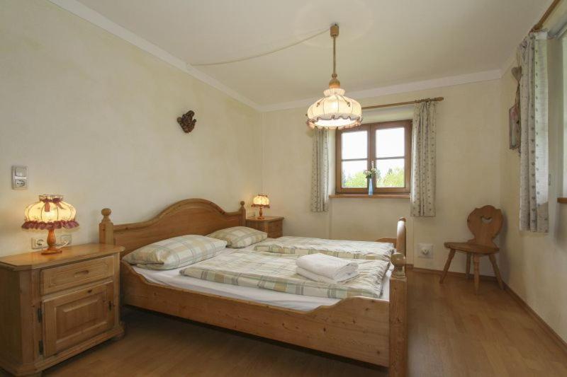 Ferienwohnungen Reiter Kirchanschoring 部屋 写真